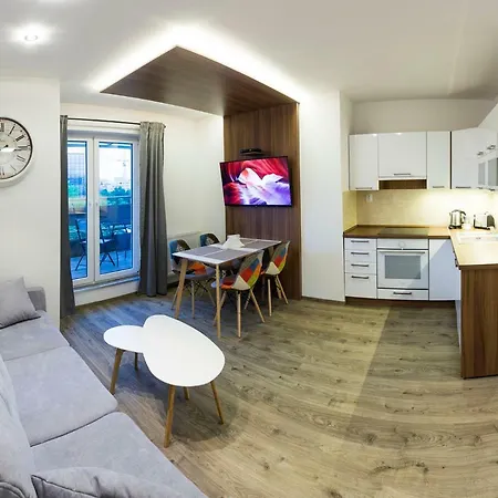 Rooftop Ii. Daire Kösice